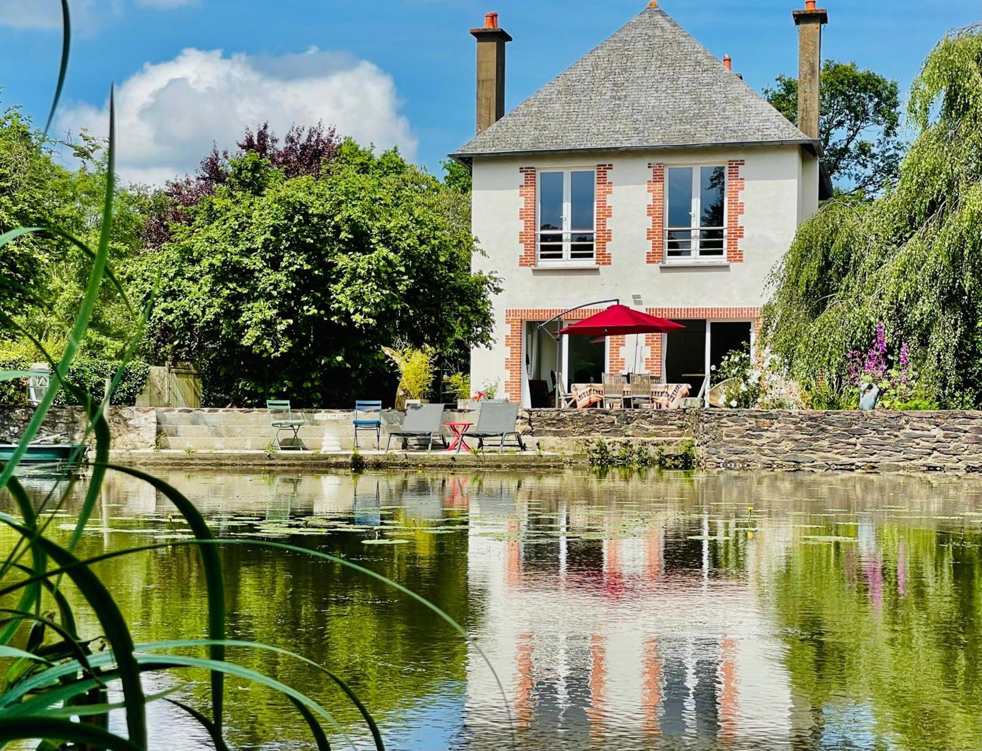 Le Moulin De Bury, Maison De Campagne Au Bord De La Riviere A 13 Kms Au Sud De Rennes Chavagne 외부 사진
